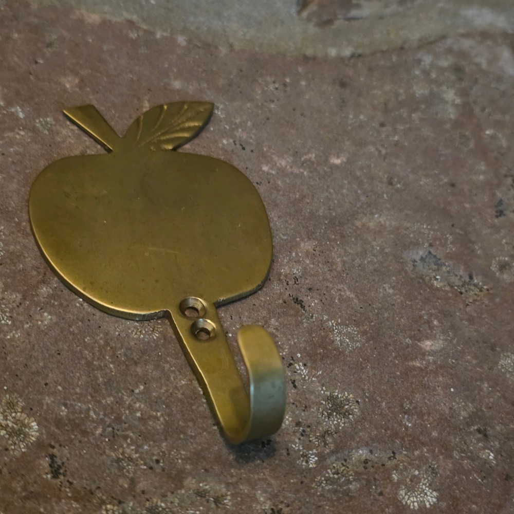 Vintage Solid Brass Apple Wall Hook Gold Fruit Kitchen Towel Key Hanger MCM